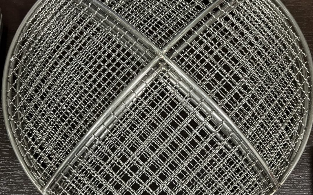 ตะแกรงสแตนเลส 304(ขึ้นรูป)