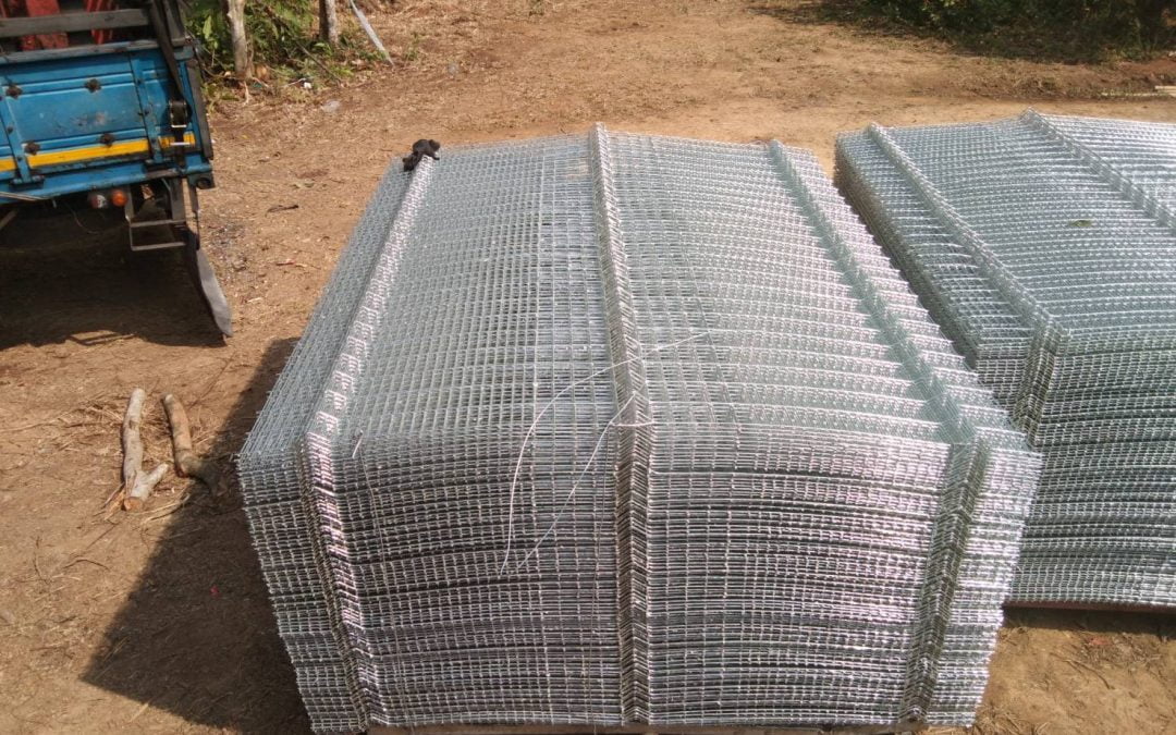 งานแผงรั้วอุทยาน(แนวรั้วนำทางสัตว์)