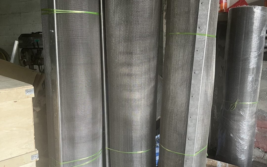 ตะแกรงสแตนดเลสพับขอบ