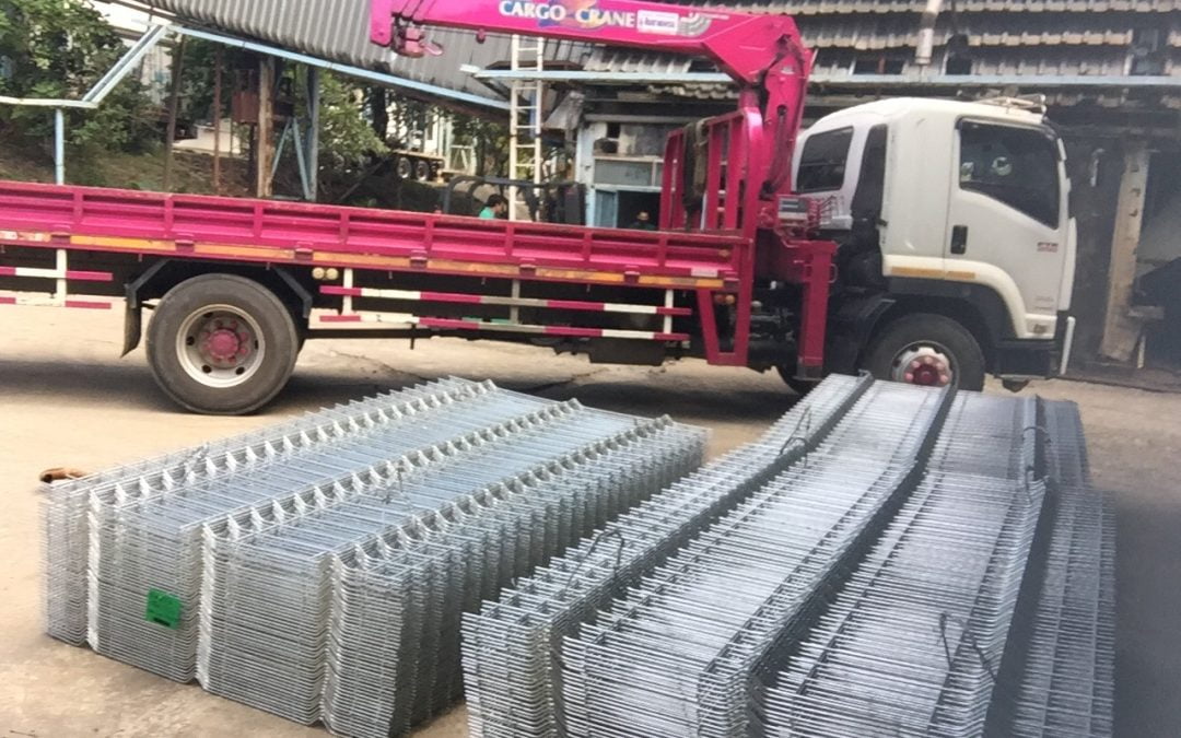 แผงรั้วสำเร็จรูป